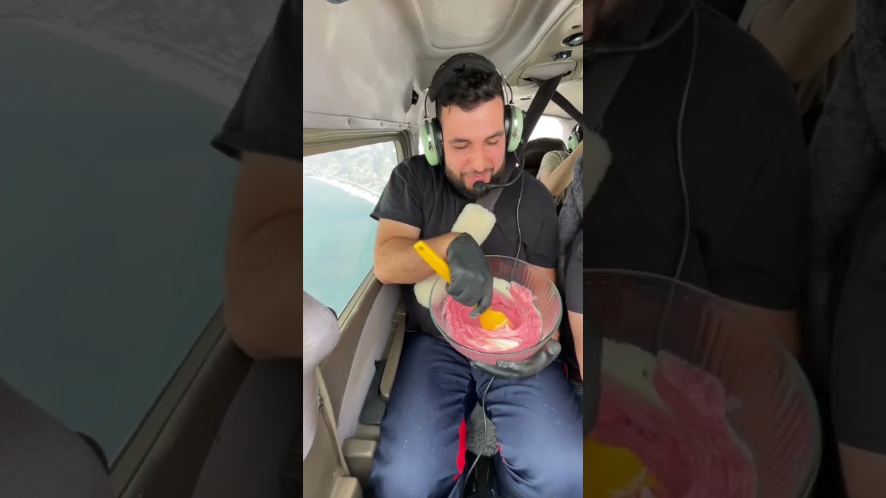 Fudge on a plane! #shorts #chocolate #easyrecipe #flying #plane