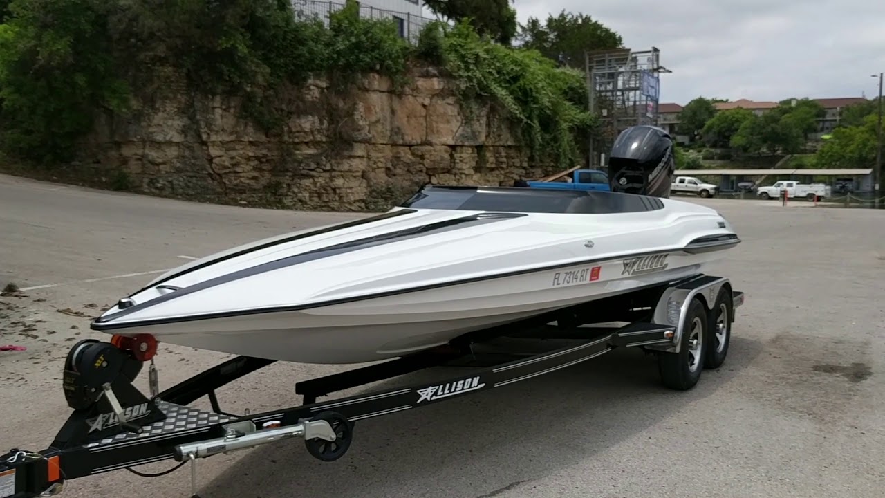 Allison Grand Sport Features: Mercury 150 Four Stroke