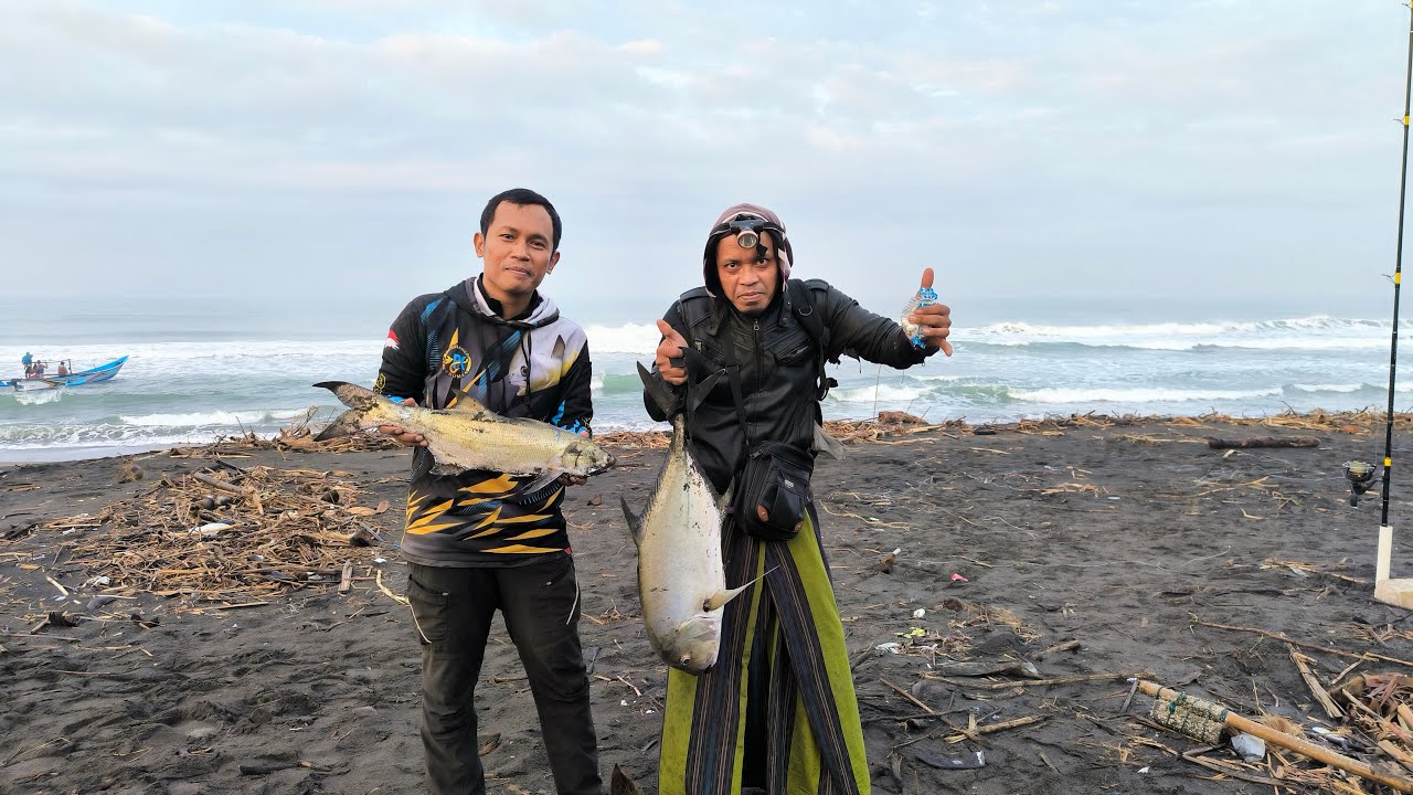 Drone Fishing - Strike Ikan GT & Kuro Mancing Pasiran