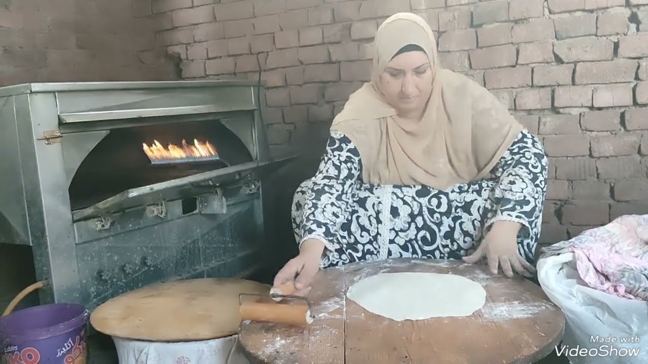 روتين صحيت من  الفجر عجنت وخبزت الرقاق الطري الفلاحي يا حلاوه ي ولاه ايه الشطاره دي
