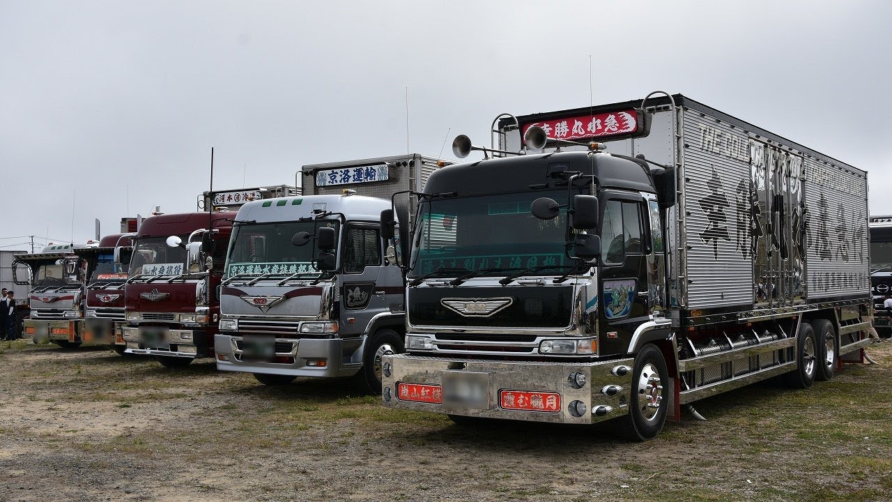 石巻アートトラックフェスティバル ～ 東西の名車が次々とやって来ました＼(^^)／ ～
