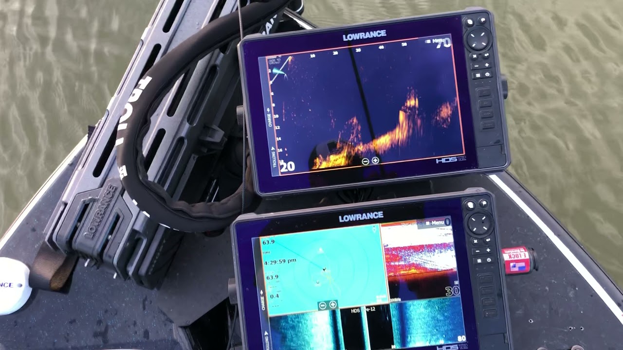 Lowrance Active Target in Use on Sam Rayburn! Using a Dropshot on Brush Piles