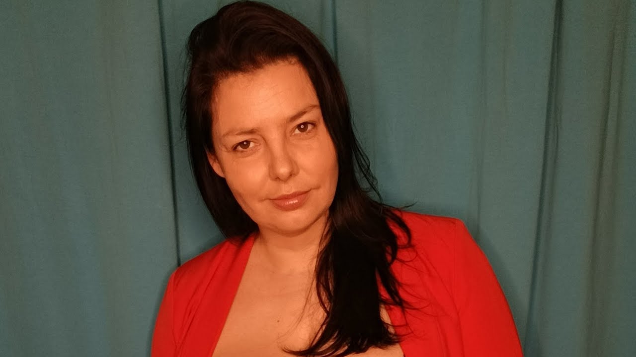 Женщина у которой всё вертится вокруг своего мужчины #психология #любовь 