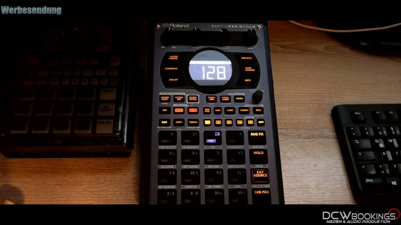 #057 DCW Jingles -  Roland SP 404 MK2 - SIE ist da (German)