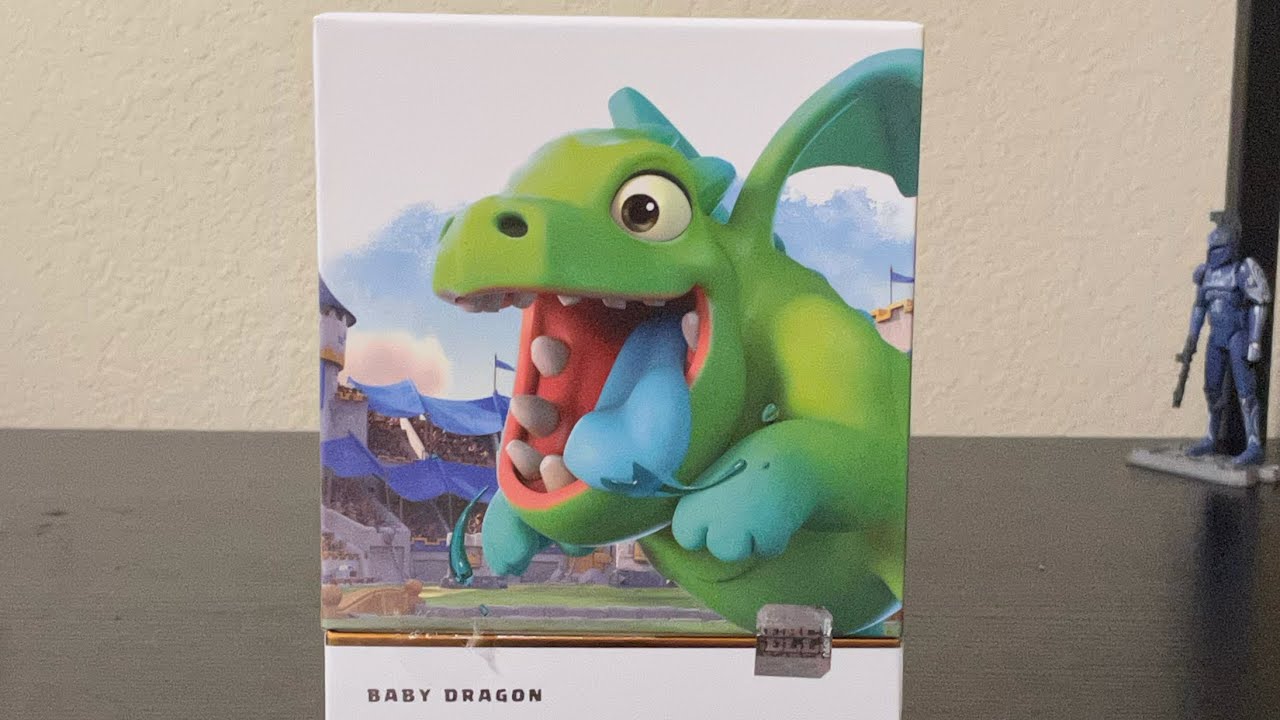 Unboxing a Baby Dragon from Supercell!