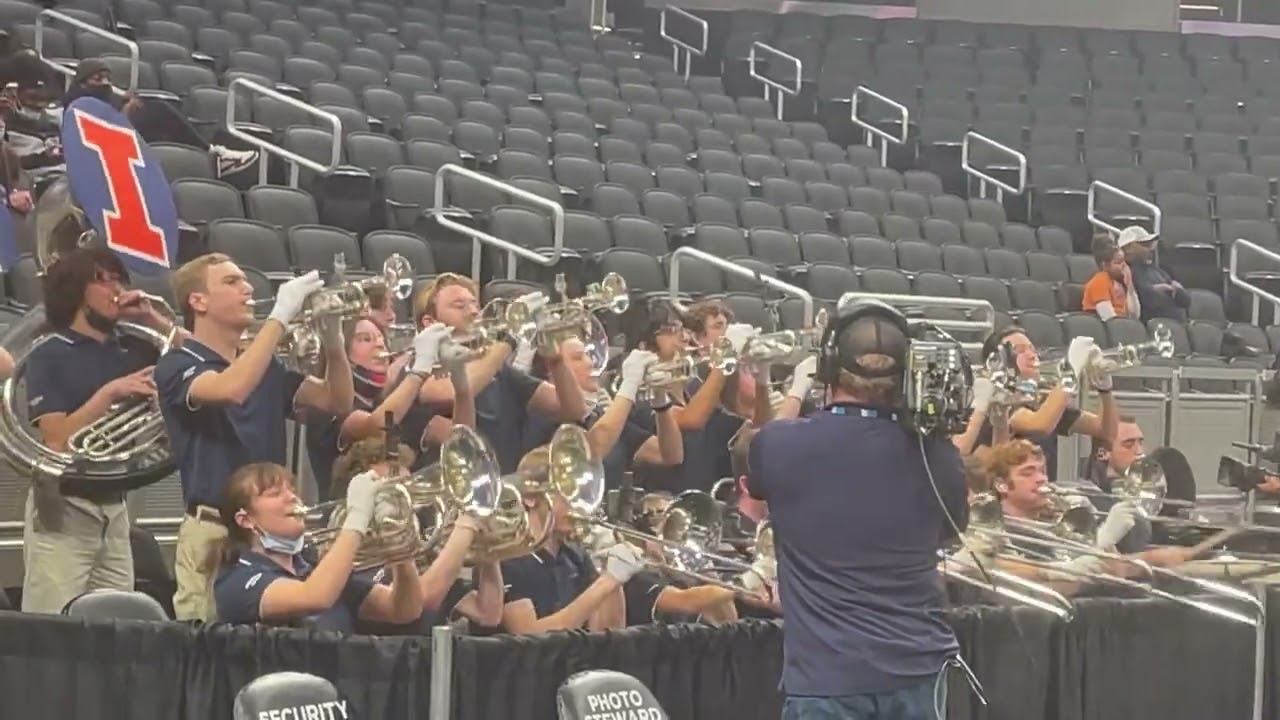 University of Illinois Pep Band plays their pep song 