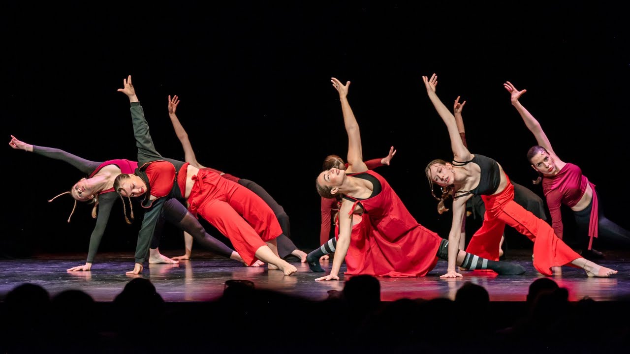 10. Contemporary dance – I am FLESH (lektor Michal Mejvald)
