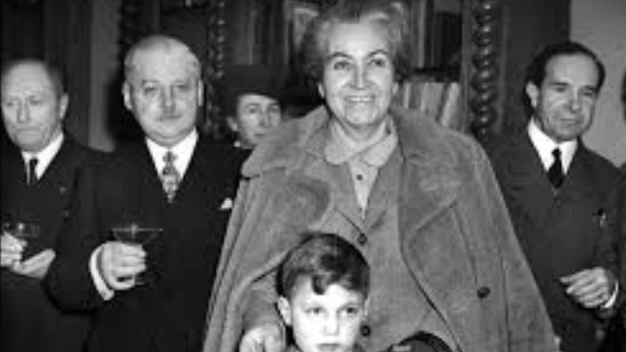 GABRIELA MISTRAL - Besos.