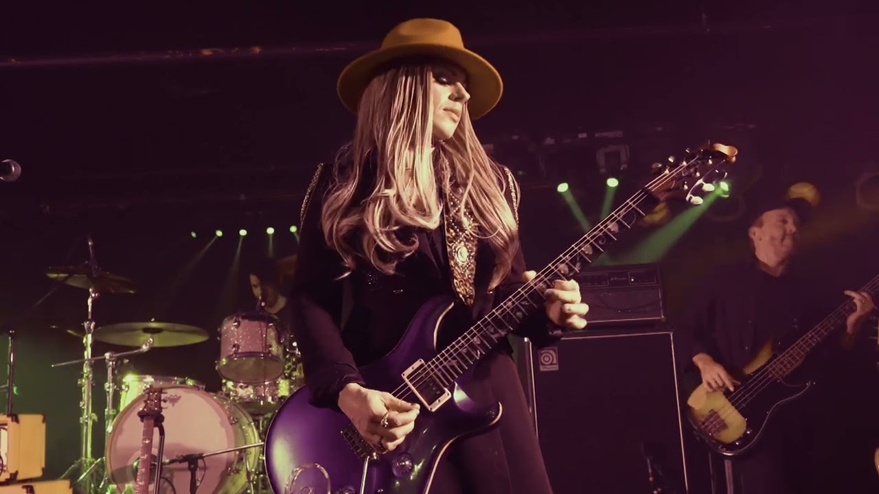 Orianthi 