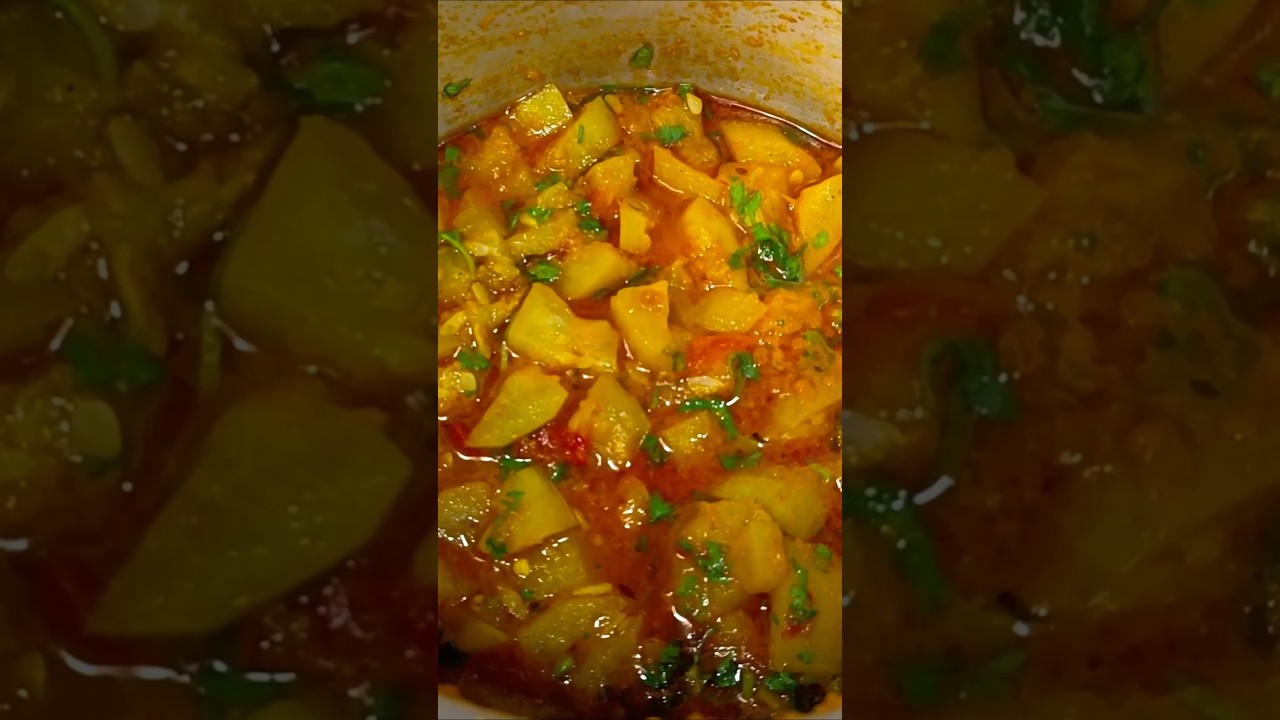 Lauki ki Sabji YT Shorts | Lauki Sabzi Recipe Shorts | Ghiya ki Sabzi #Shorts #gourdrecipe #lauki