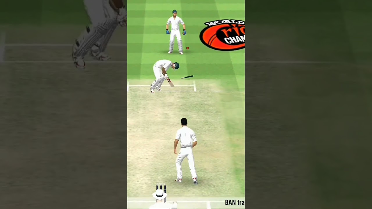 dangerous yorker... 😮                                     |#wcc2 #cricket #gameplay | cric azee.