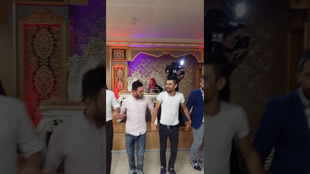 Hayata bağlayan halay :))))