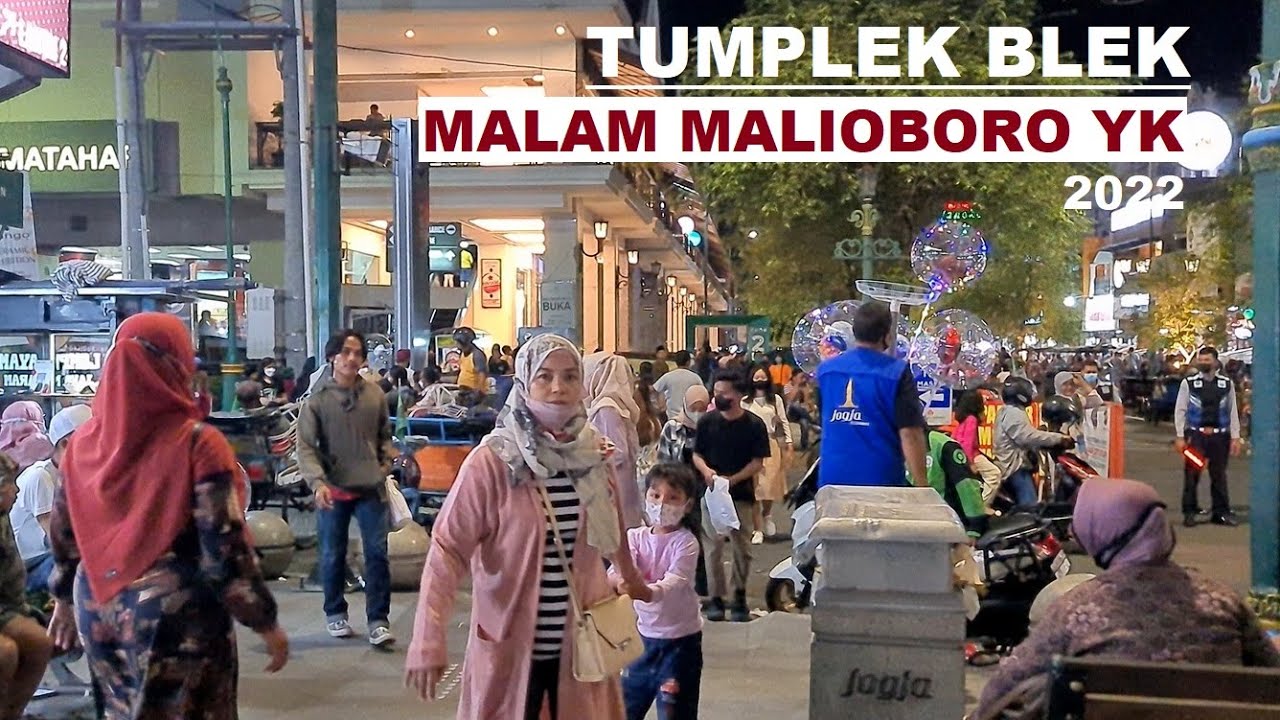 Night Walking Malioboro Yogyakarta ~ from Stasiun Tugu until KM 0 Point (Sesuatu di Jogja bangett)