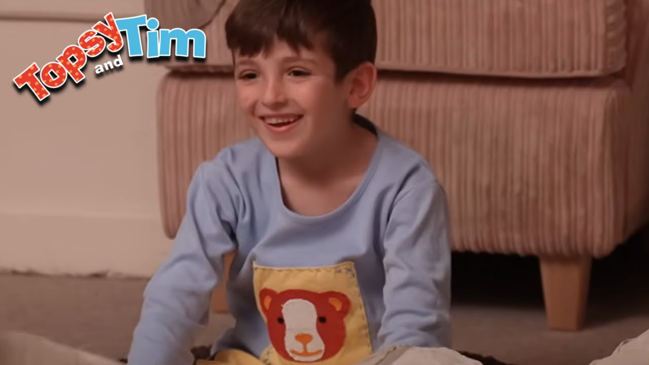 Topsy & Tim - Nocowanie na podłodze | Pełna kompilacja odcink&oacute;w | Programy dla dzieci | HD