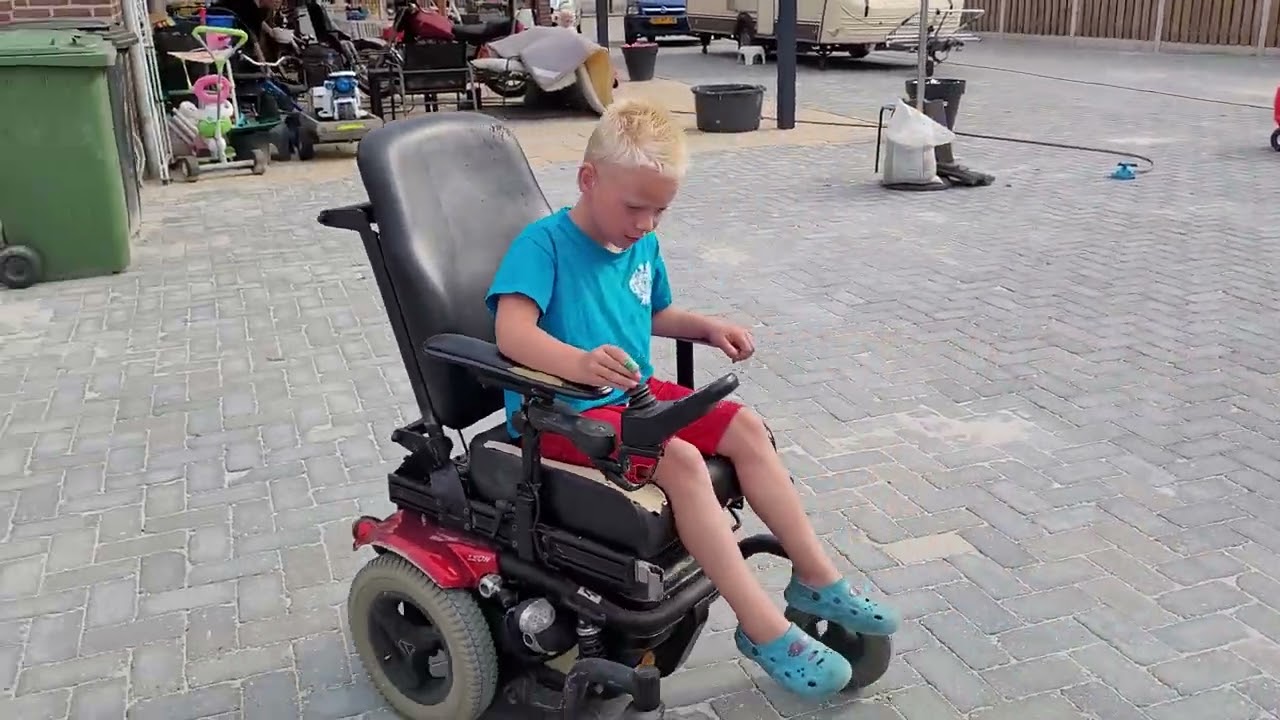 Karma Leon Electric Wheelchair elektrische rolstoel