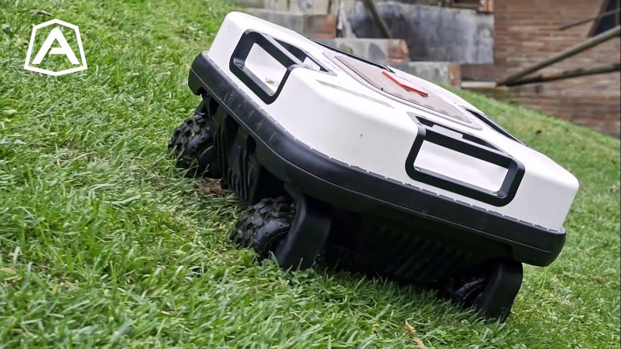 Ambrogio Robot QUAD Elite | No Limit | Pendenze fino al 75%!