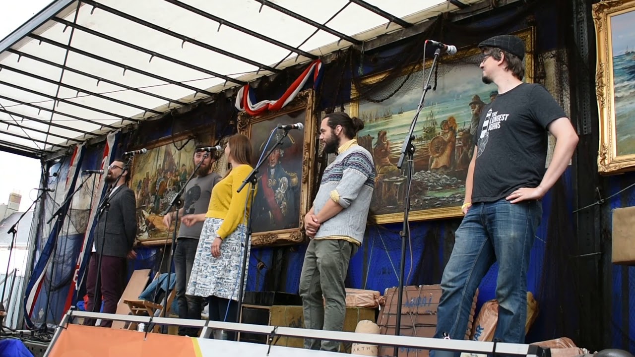 Gt Yarmouth Maritime Festival 2018   The Longest Johns   The Curse