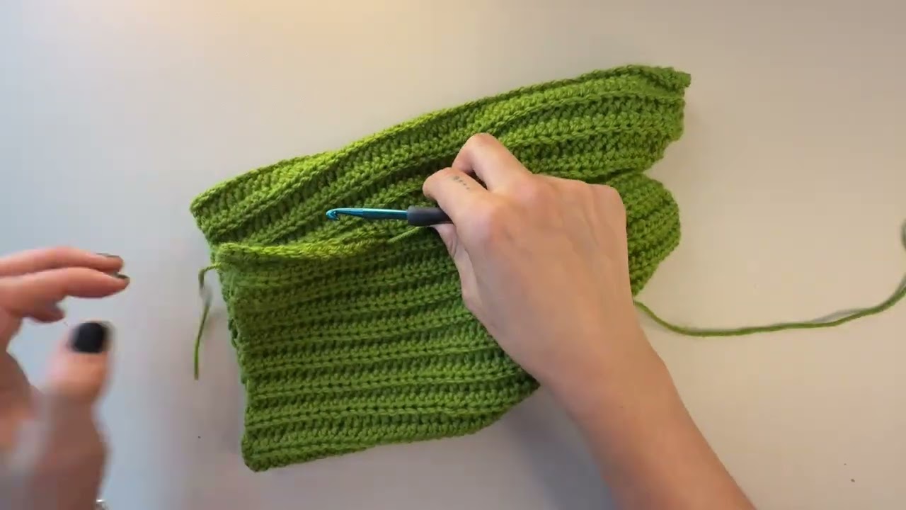 How to Crochet your Tangled Beanie - Tutorial