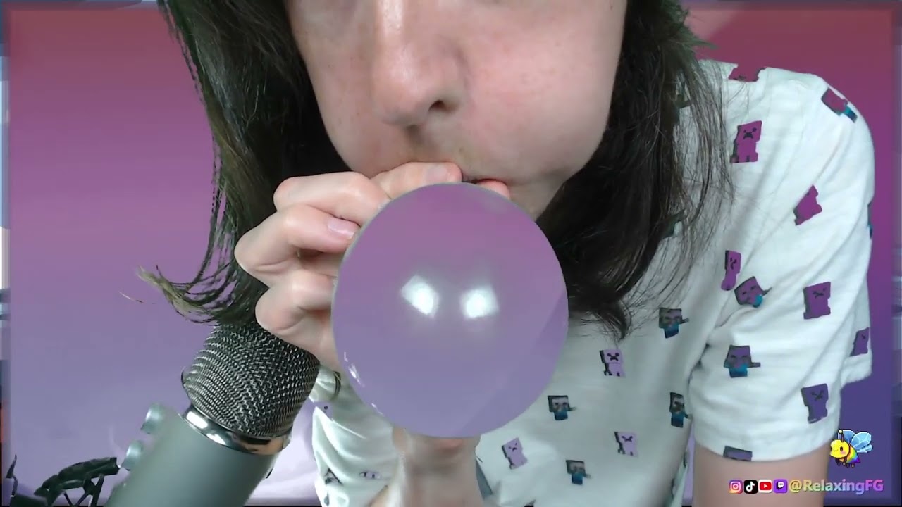 ASMR - Tiny Balloon Close Up
