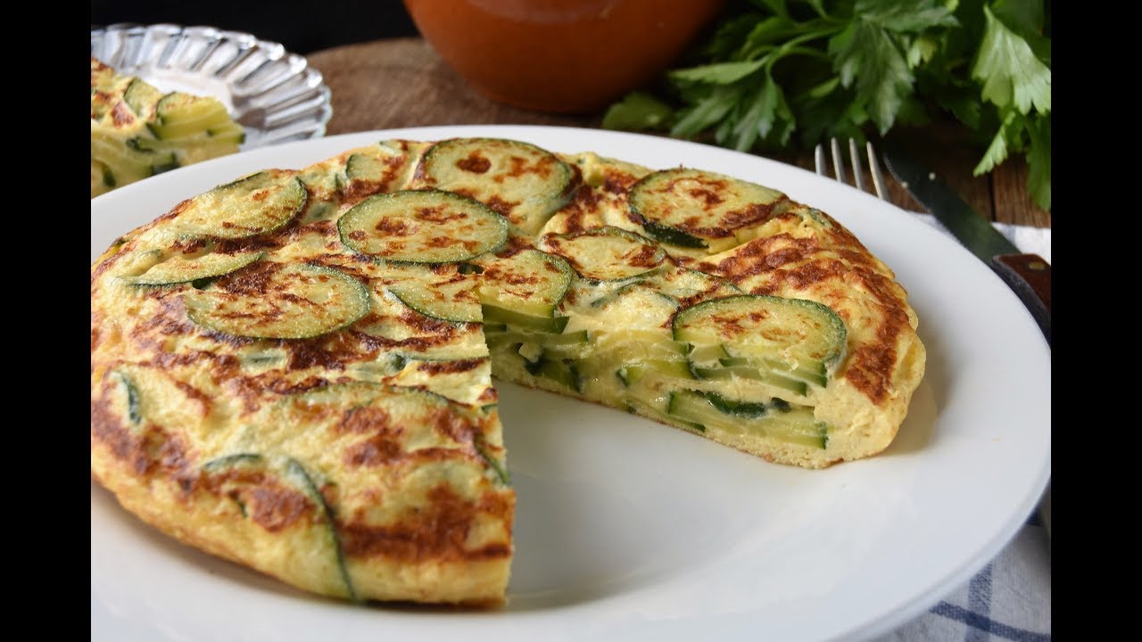 Tortilla de calabacín y queso
