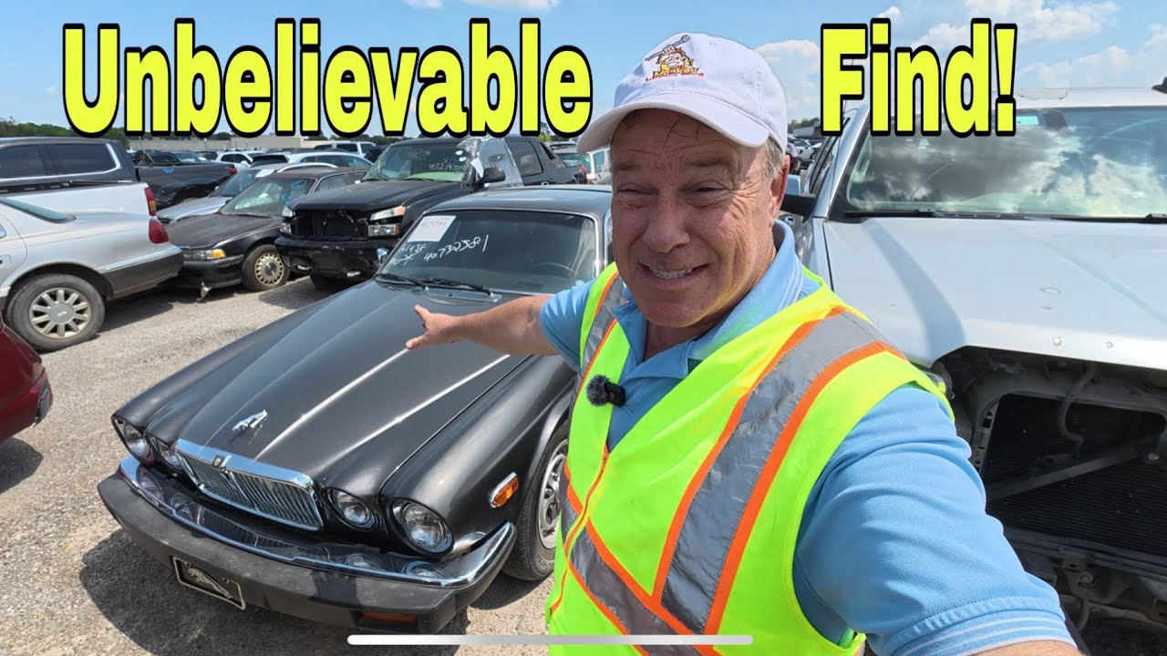 I Found A Mint Condition 38 Year Old Jaguar XJ6!!