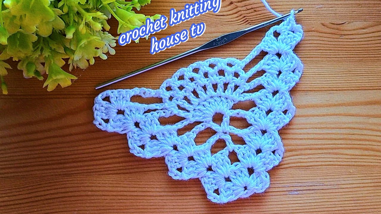 crochet tutorial the pineapple shawl💎✅️super & fast easy crochet pattern a beautiful triangle shawl