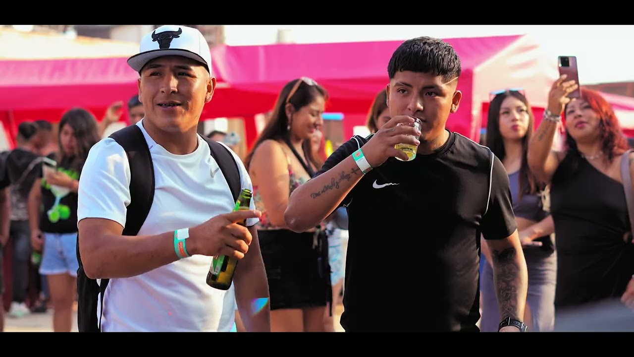 Trampa de amor mix - Charlis de la cumbia ( piscina Rey León )
