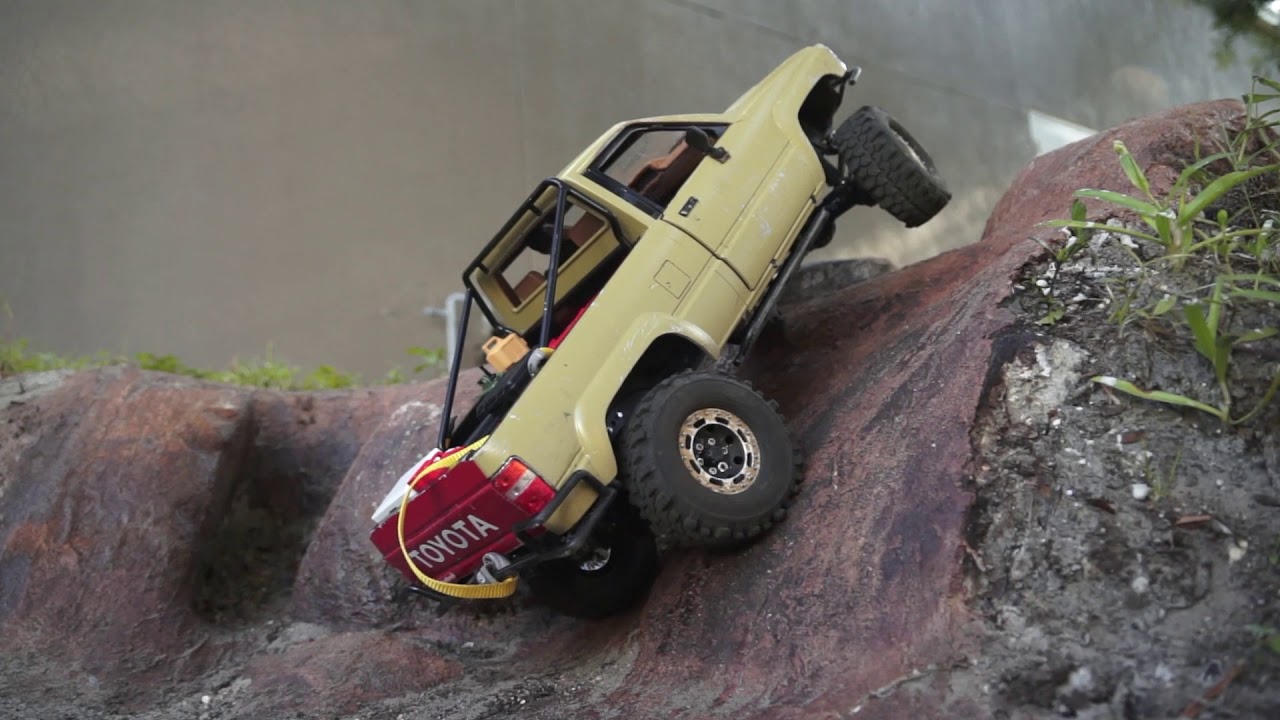 NEW RC4WD 1.55 Interco Super Swamper First Drive