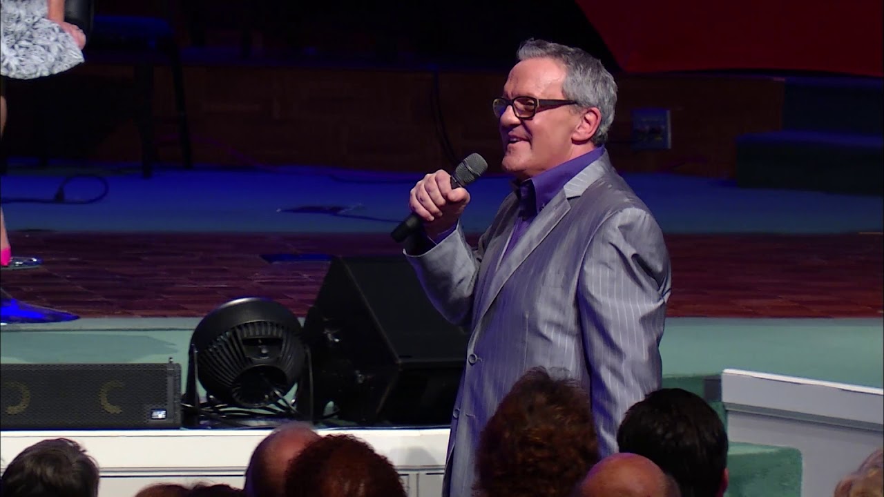 Mark Lowry sings - FLY ME TO THE MOON