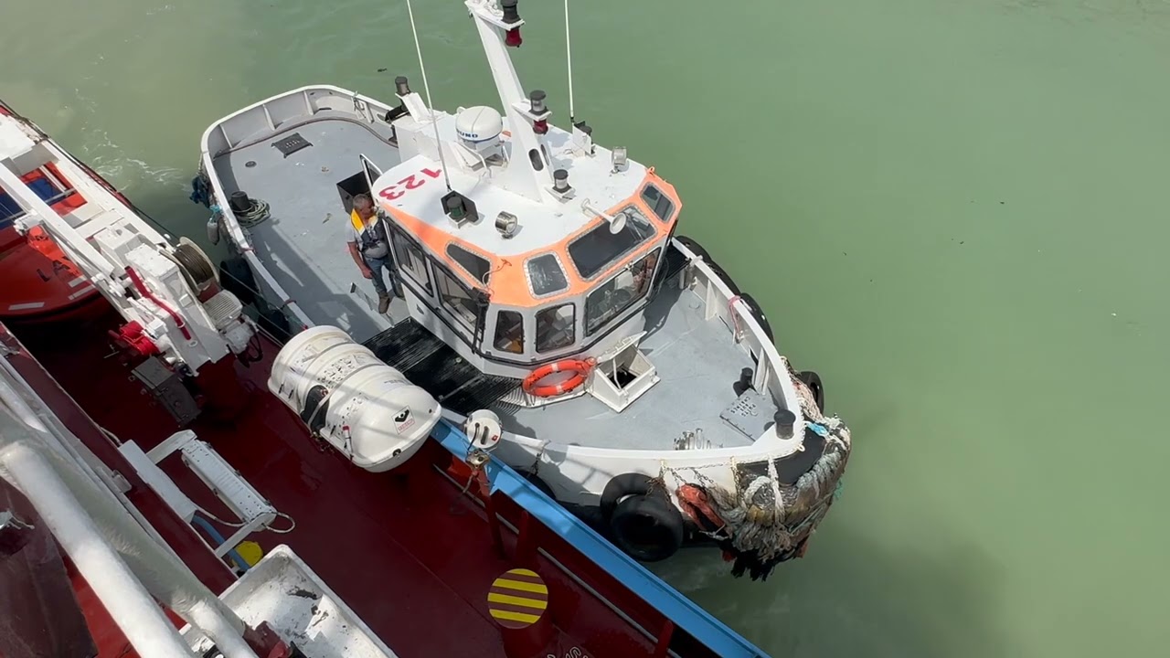 The pilot boat short version