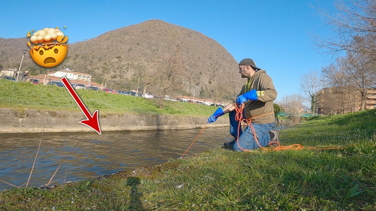 VADO A PESCARE CON IL MAGNETE SOTTO IL PONTE DELL'AMORE! | MAGNET FISHING