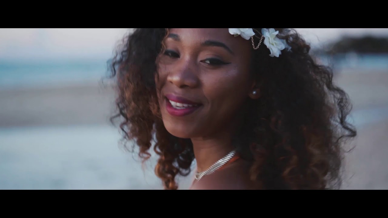Rijade et Aaliyah - Maman