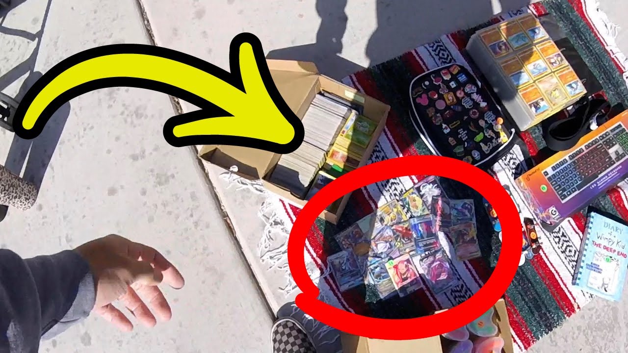 RARE Pokémon CARDS AT THIS COMMUNITY YARD SALE