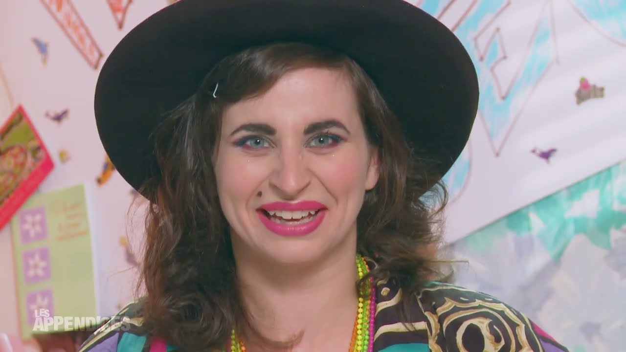Je vis mes premières menstruations