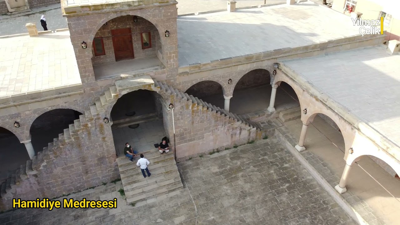 Tarihi Çok Eski Şıhlı Kilimleri ve Yahyalı Halıları
