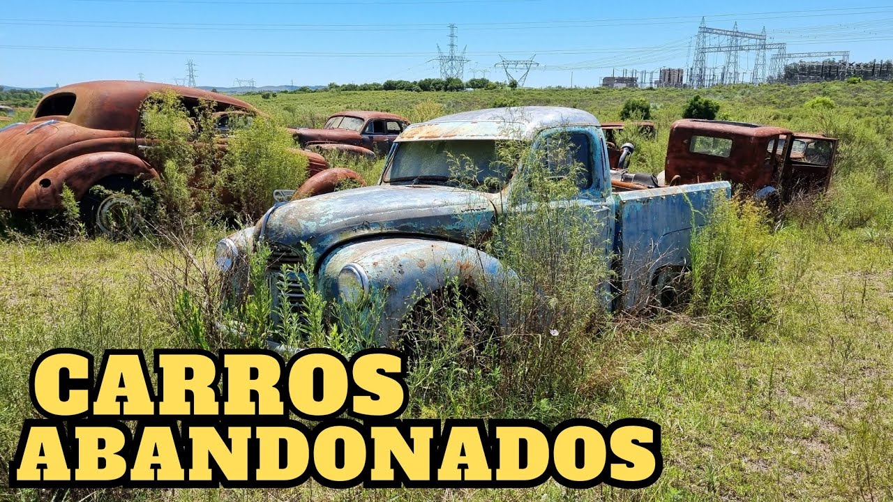 CENTENAS DE CARROS ANTIGOS ABANDONADOS.
