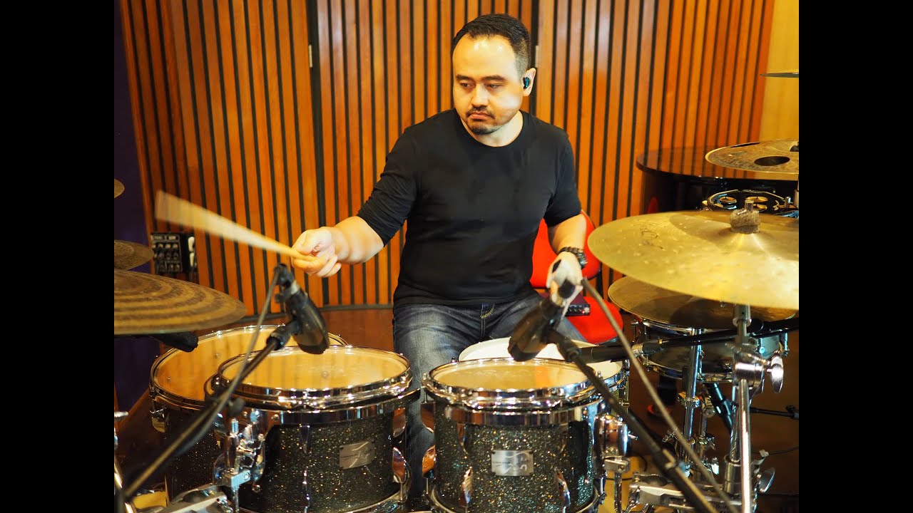 Rayendra Sunito - Two Islands (Kumpul Karya Indonesian Drummers 2019)