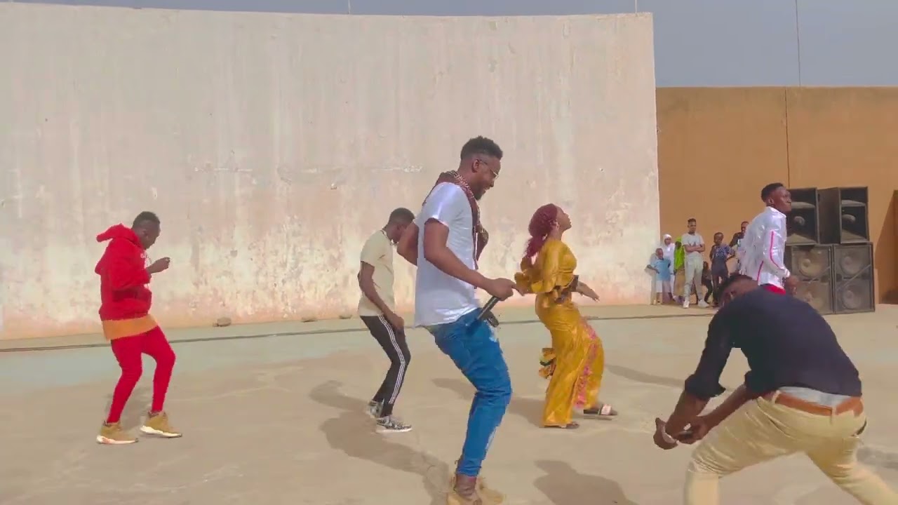 Wasan sallah moussa yaro mai zamani
