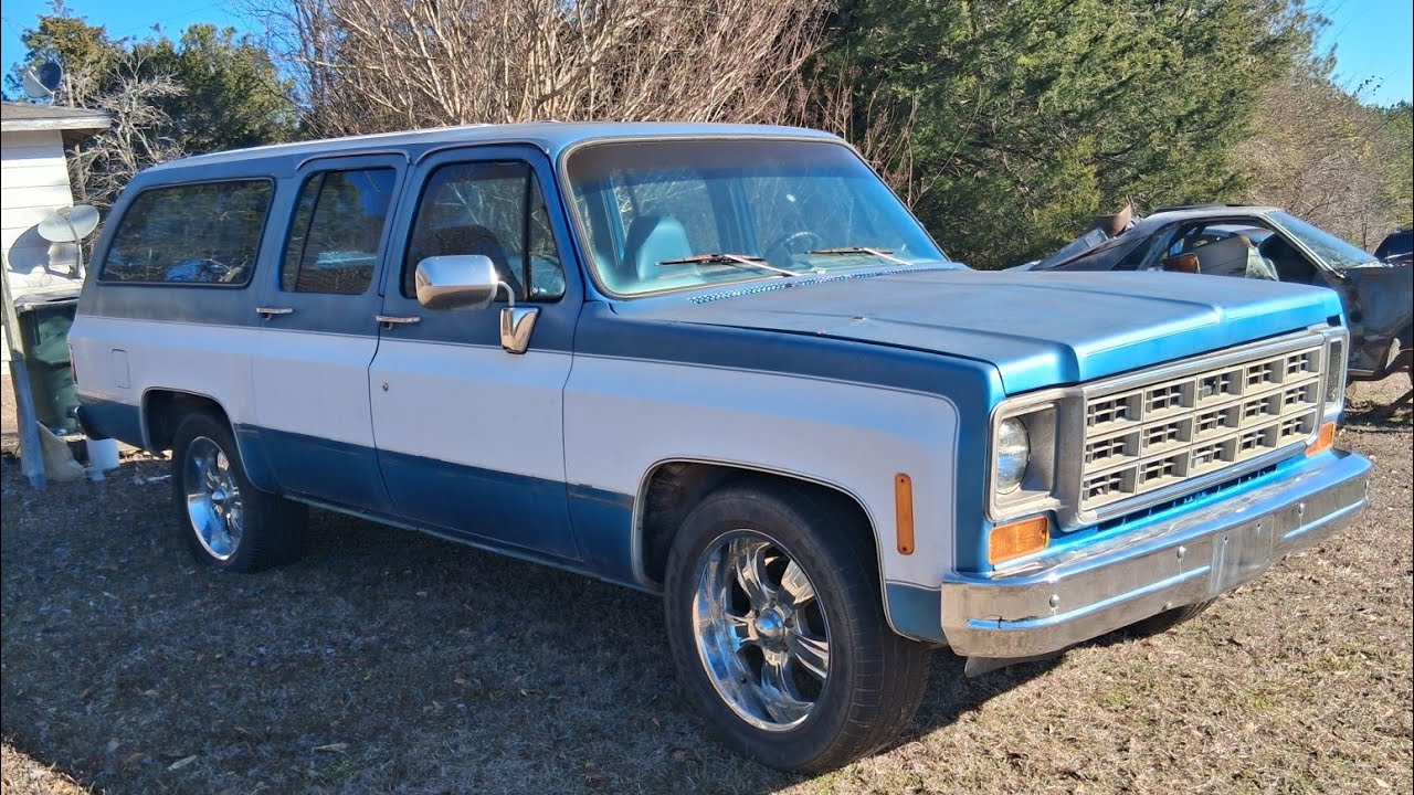 1980 Suburban walk Around. My new future shop truck.