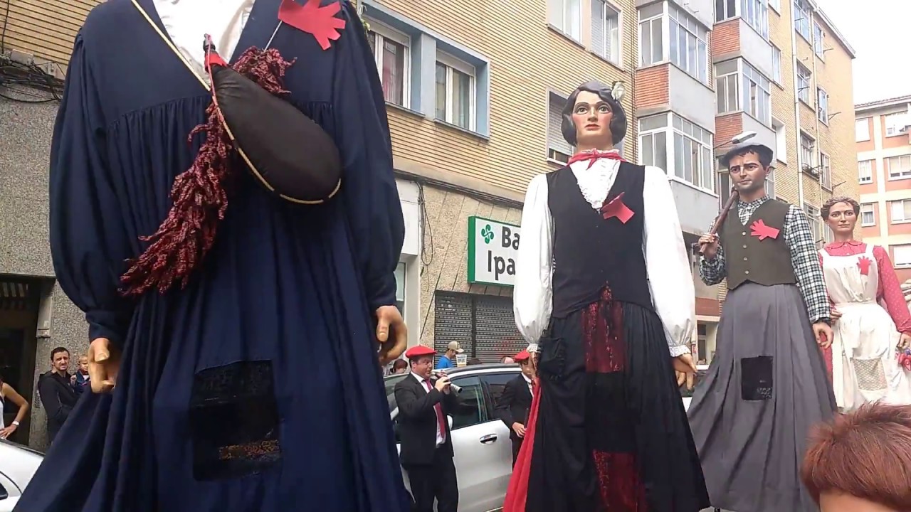 Gigantes de Lodosa - Vals (en Berriozar)