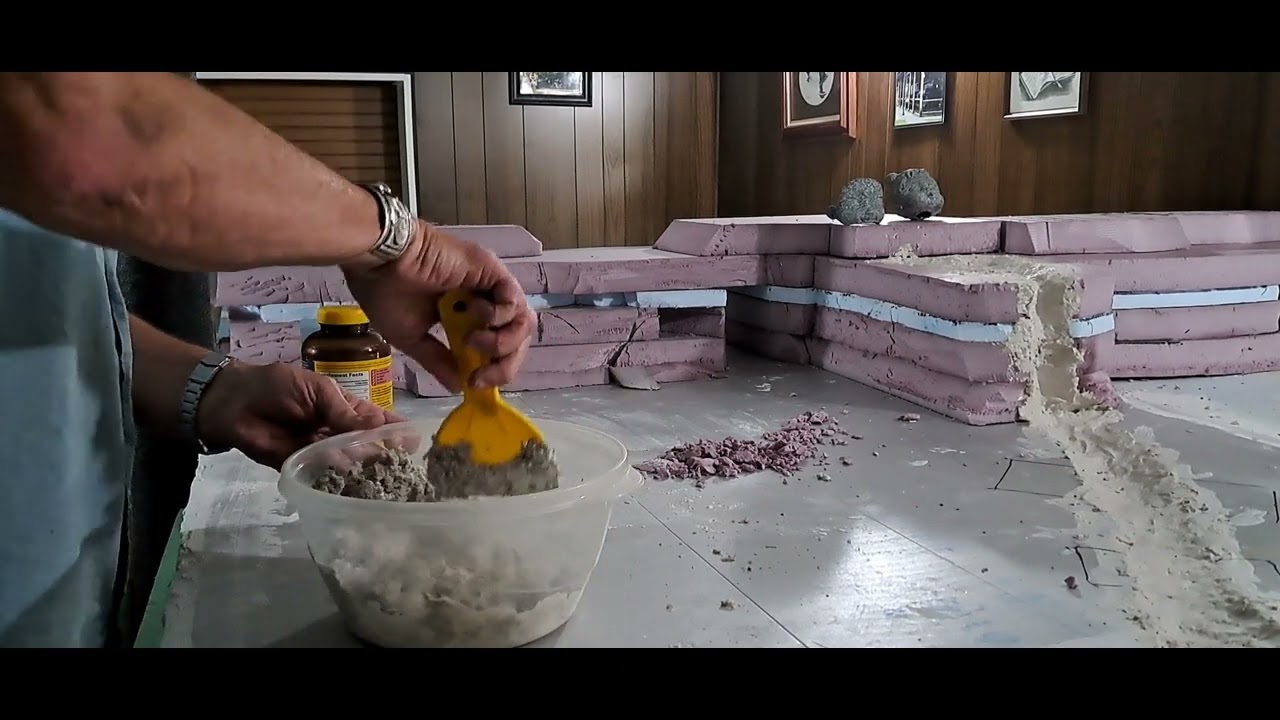 Making sculptamold for my mountains