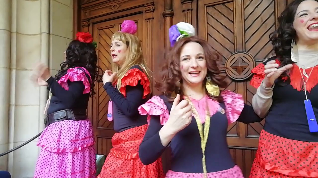 CARNAVAL de CÁDIZ Las niñas en Barcelona 31-03-19