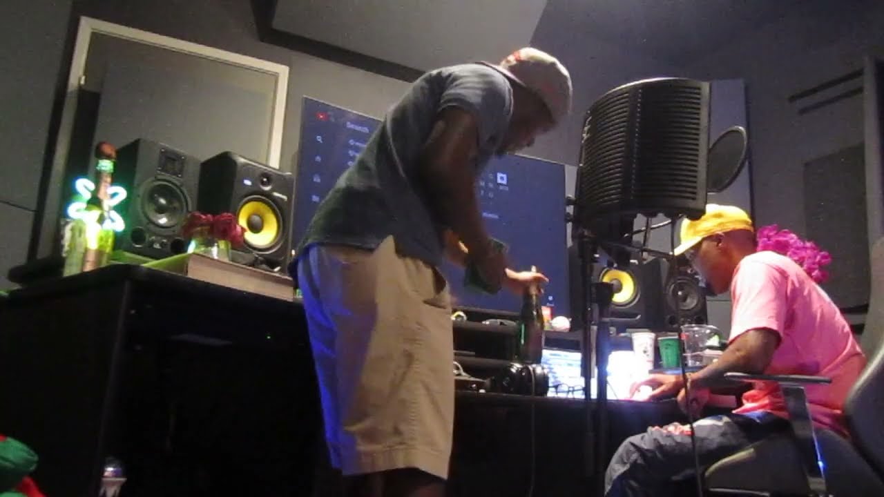MAKING SAINT ERMIAS FOR NIPSEY HUSSLE BY DOM KENNEDY & JOHNG IN THE STUDIO