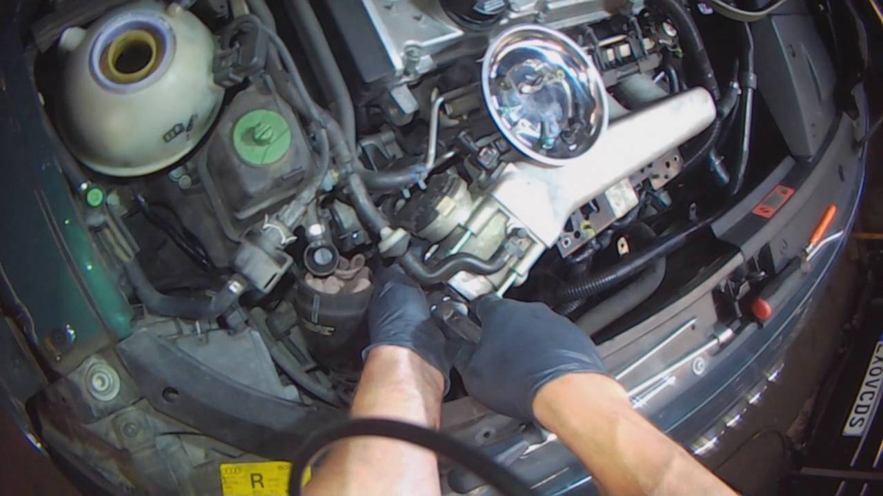 Audi TT: 1.8T thermostat removal