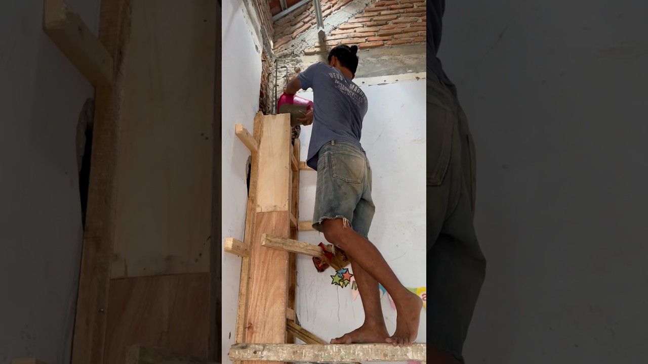 Cara COR DINDING KOLOM TIANG BETON SUNTIKAN RENOVASI RUMAH 2 Lantai #shorts #konstruksi #arsitektur