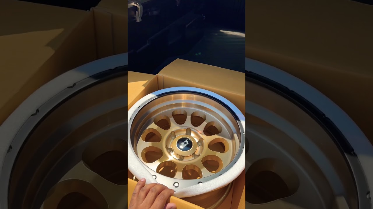 Stealth custom series Ray10 -38 offset #brushedcopper #scs #ray10 #toyota #tacoma