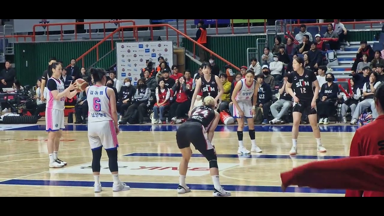 긴장되는 순간입니다 #BNK썸#부산은행#프로농구