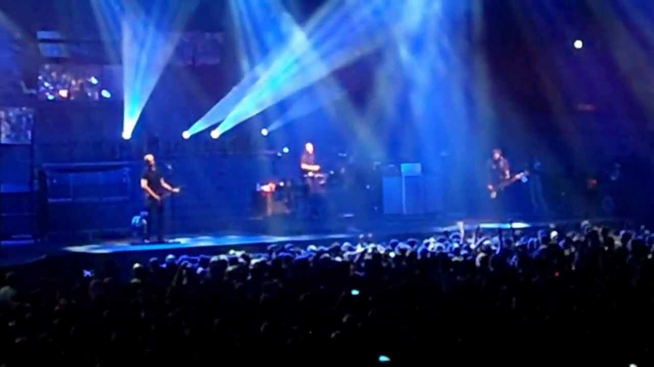 #12 - Die Ärzte - Omaboy, live, Dortmund 20.12.2011, XY-Konzert (mit Pyro-Show), Multicam
