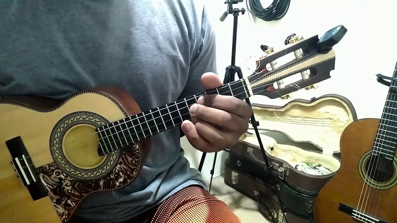 TOQUE DUAS MÚSICAS DA CLARA NUNES USANDO QUADRADINHOS ( CAVACO BANDOLIM E CAVACO DGBD )
