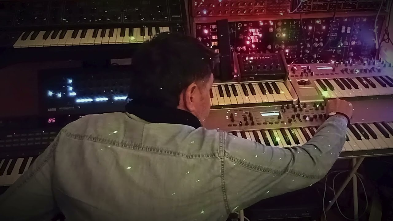 Undermoon - Titán 